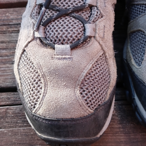 Merrell Men\'s Yokota 2 Hiking Shoes Gray Suede Size 10W (J31277W) Trail Active. main image 6